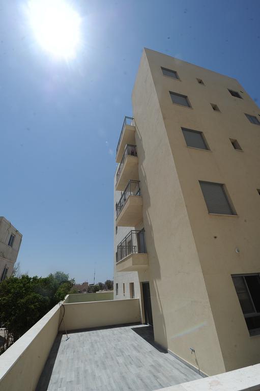Berger'S Apartment Eilat Exterior photo